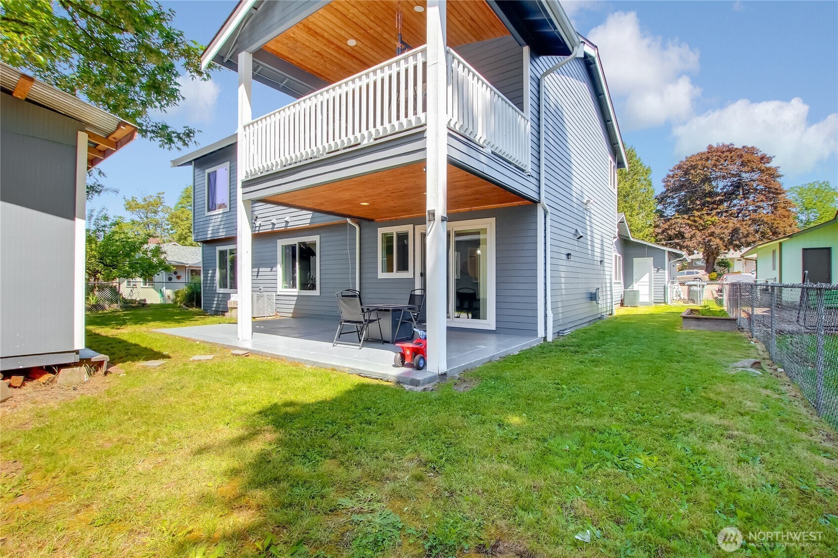 27025 14th Avenue S Des Moines WA 98918