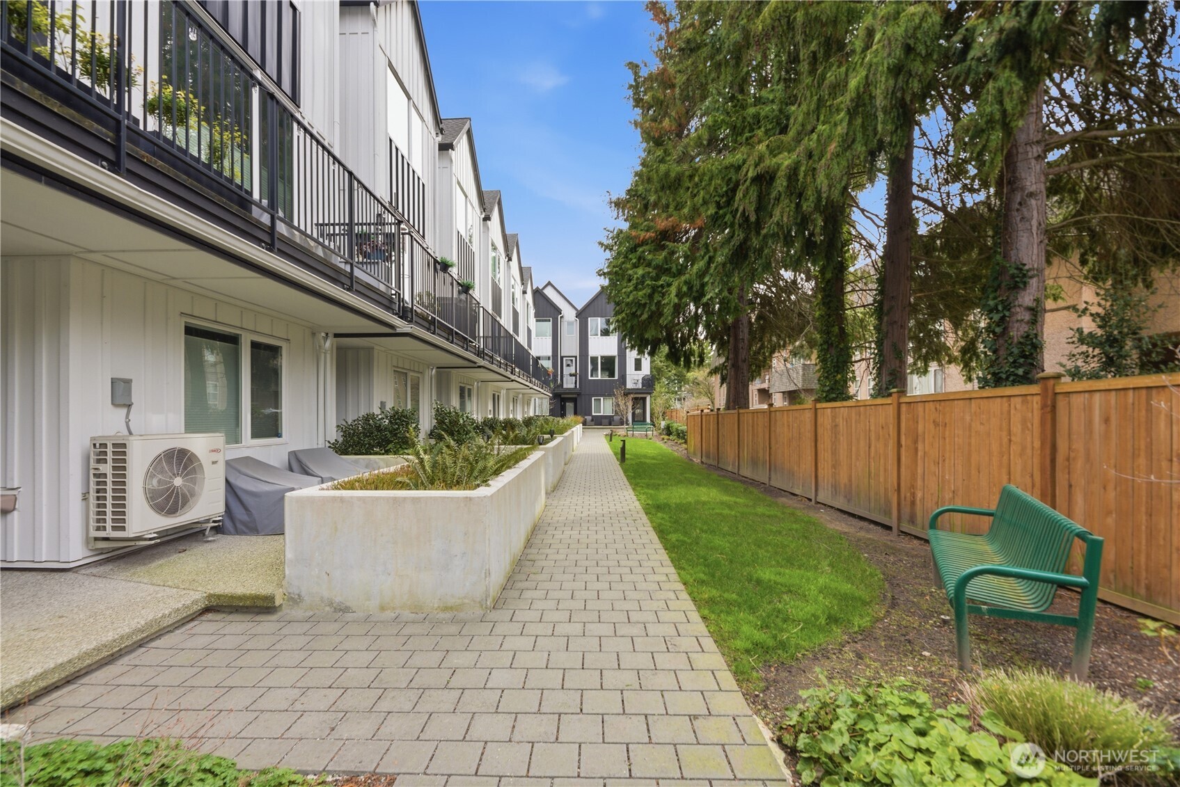 13339 Greenwood Avenue N Seattle WA 98133
