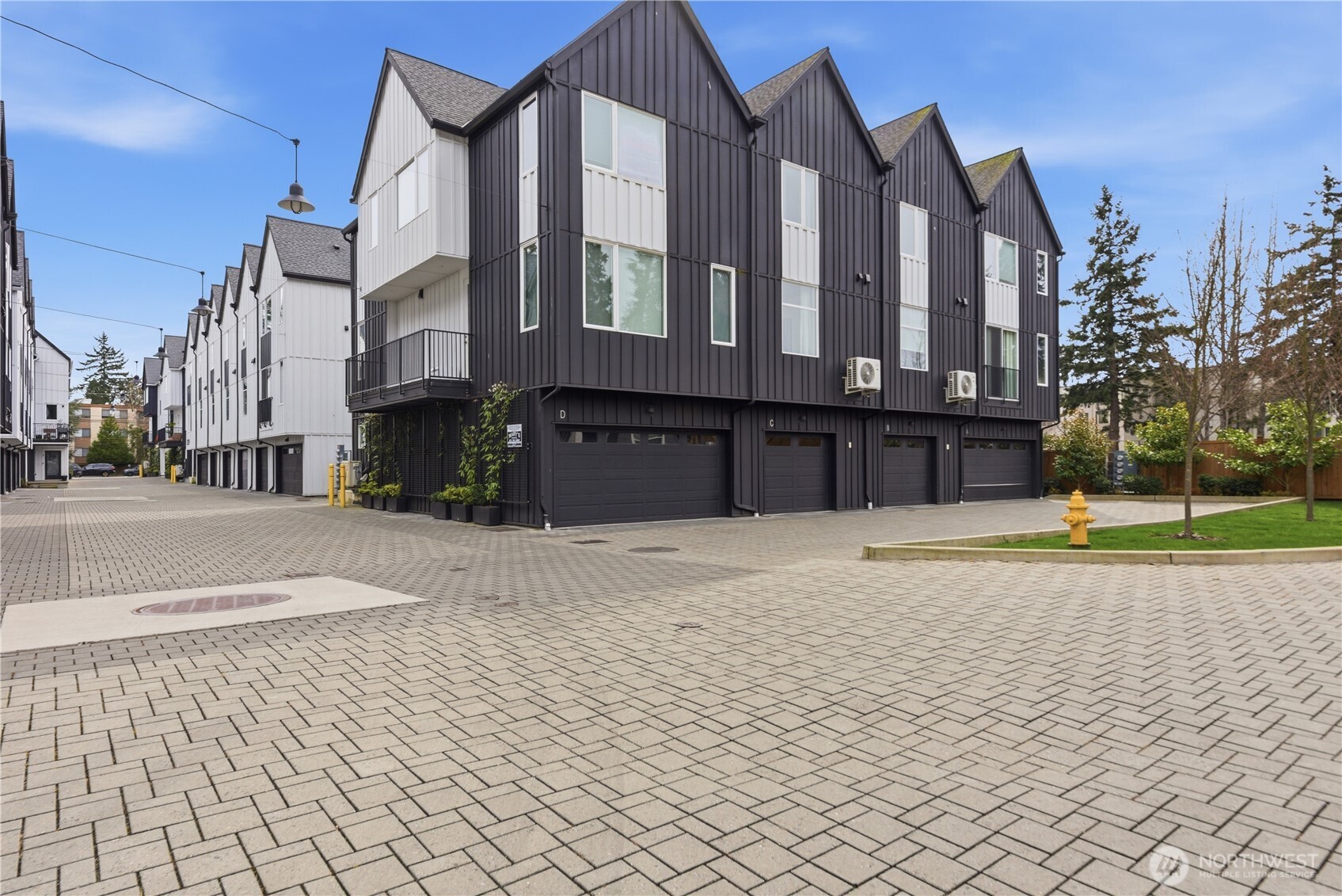 13339 Greenwood Avenue N Seattle WA 98133