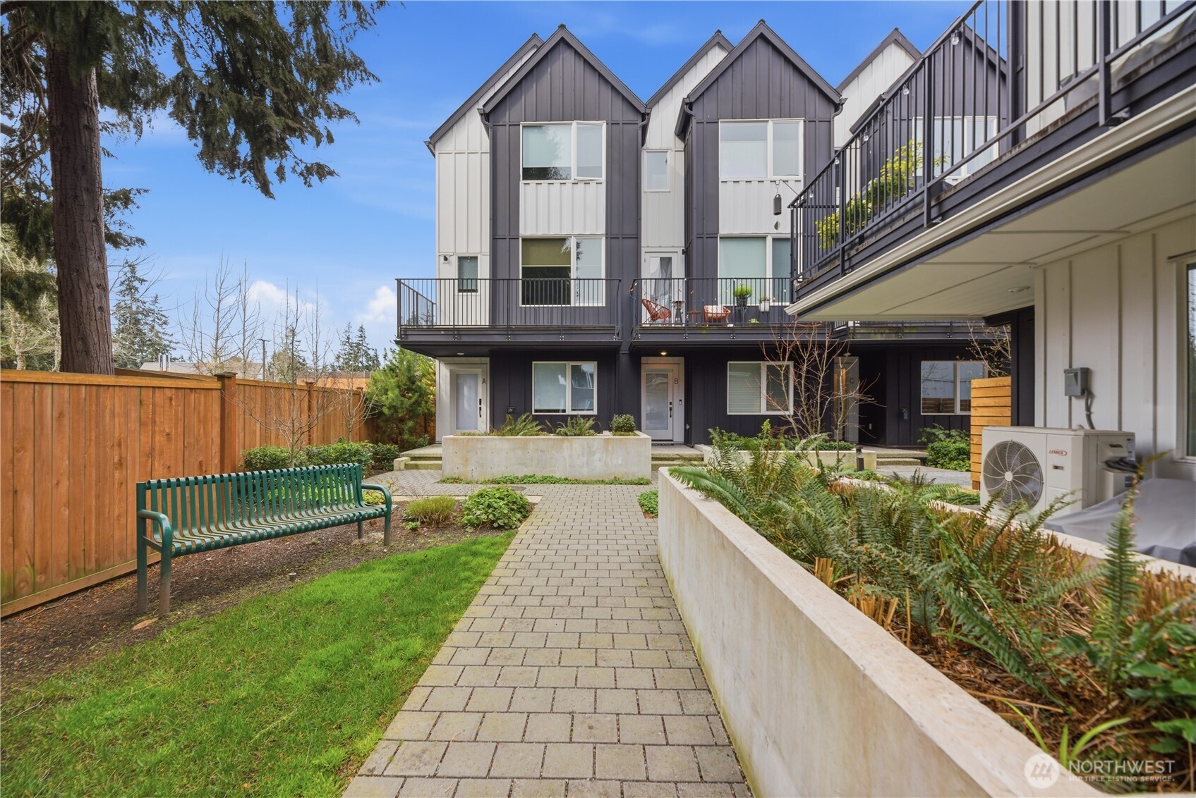 13339 Greenwood Avenue N Seattle WA 98133