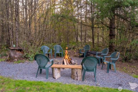 5202 383rd Street E Eatonville WA 98328