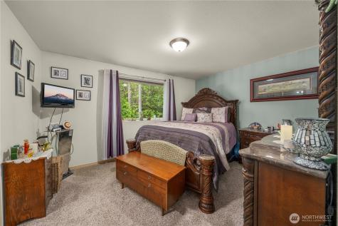 5202 383rd Street E Eatonville WA 98328