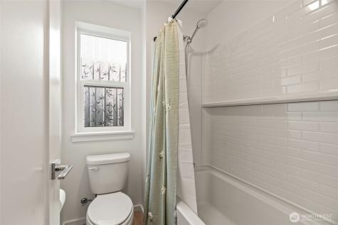 3915 198th Street SE Bothell WA 98012