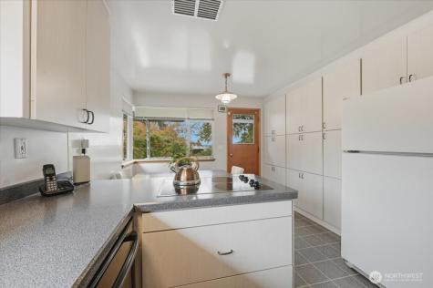 5501 106th Avenue NE Kirkland WA 98033