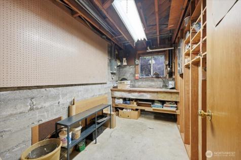 5501 106th Avenue NE Kirkland WA 98033