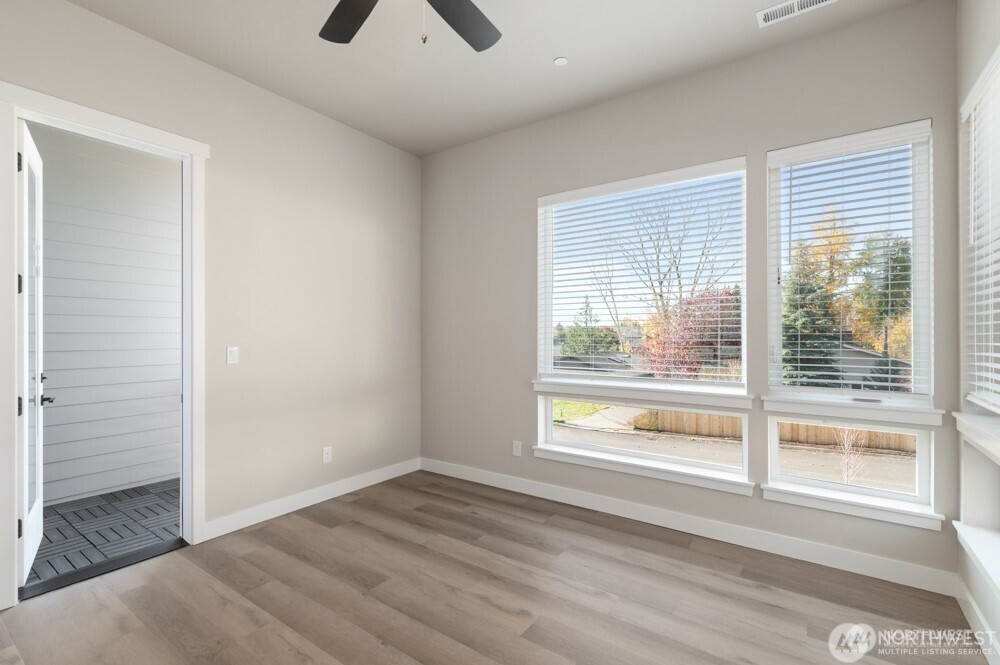 6609 S 128th Street Seattle WA 98178