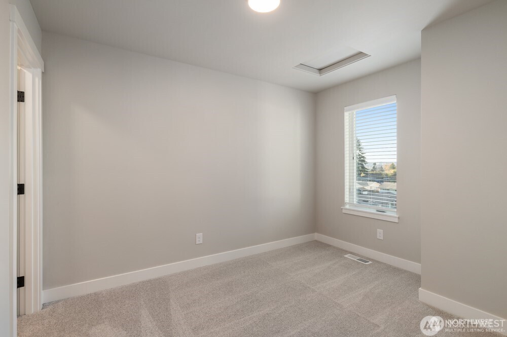 6609 S 128th Street Seattle WA 98178