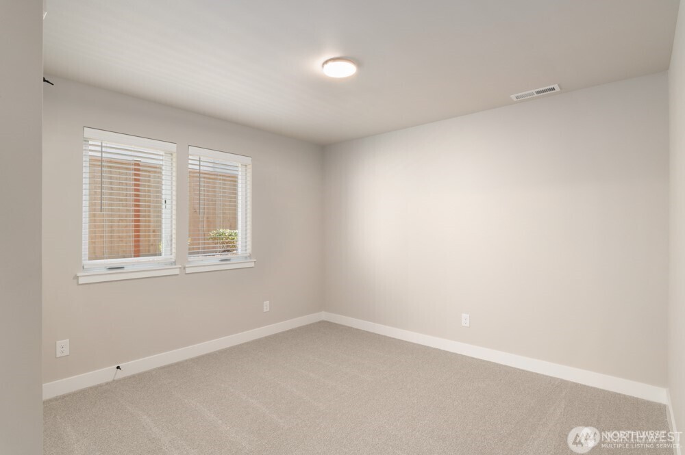6609 S 128th Street Seattle WA 98178