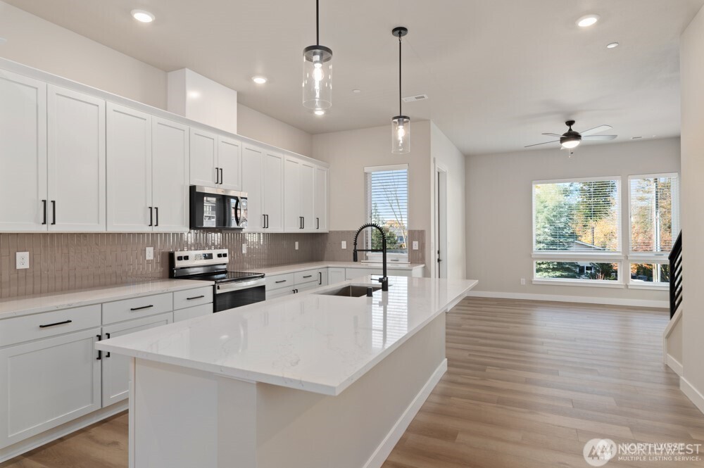6609 S 128th Street Seattle WA 98178