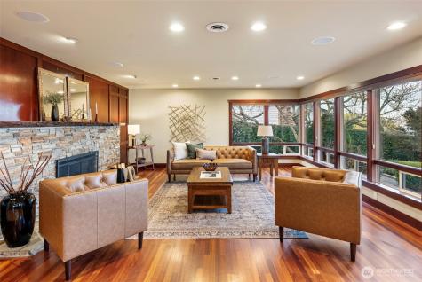 6916 Soundview Drive Gig Harbor WA 98335