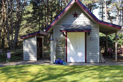 1222 194th Street W Long Beach WA 98631