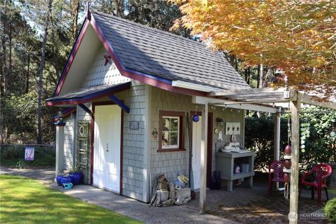 1222 194th Street W Long Beach WA 98631