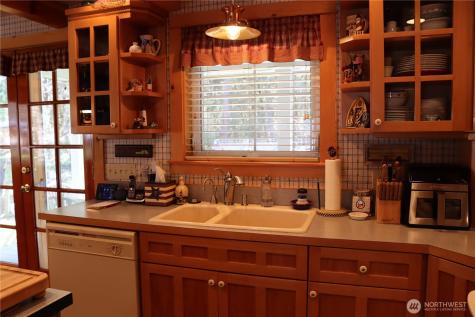 1222 194th Street W Long Beach WA 98631