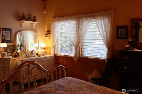 1222 194th Street W Long Beach WA 98631