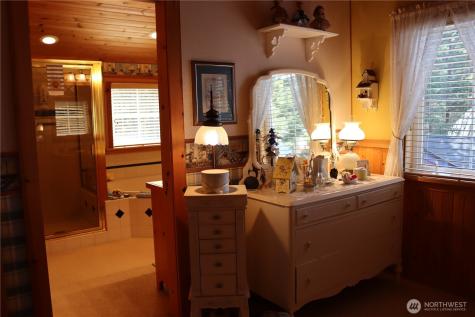 1222 194th Street W Long Beach WA 98631