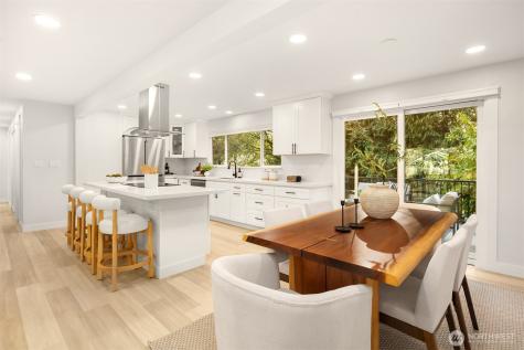 4615 88th Avenue SE Mercer Island WA 98040