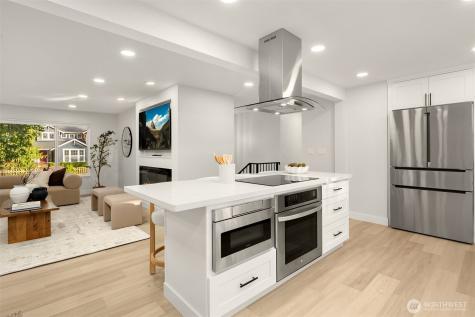 4615 88th Avenue SE Mercer Island WA 98040
