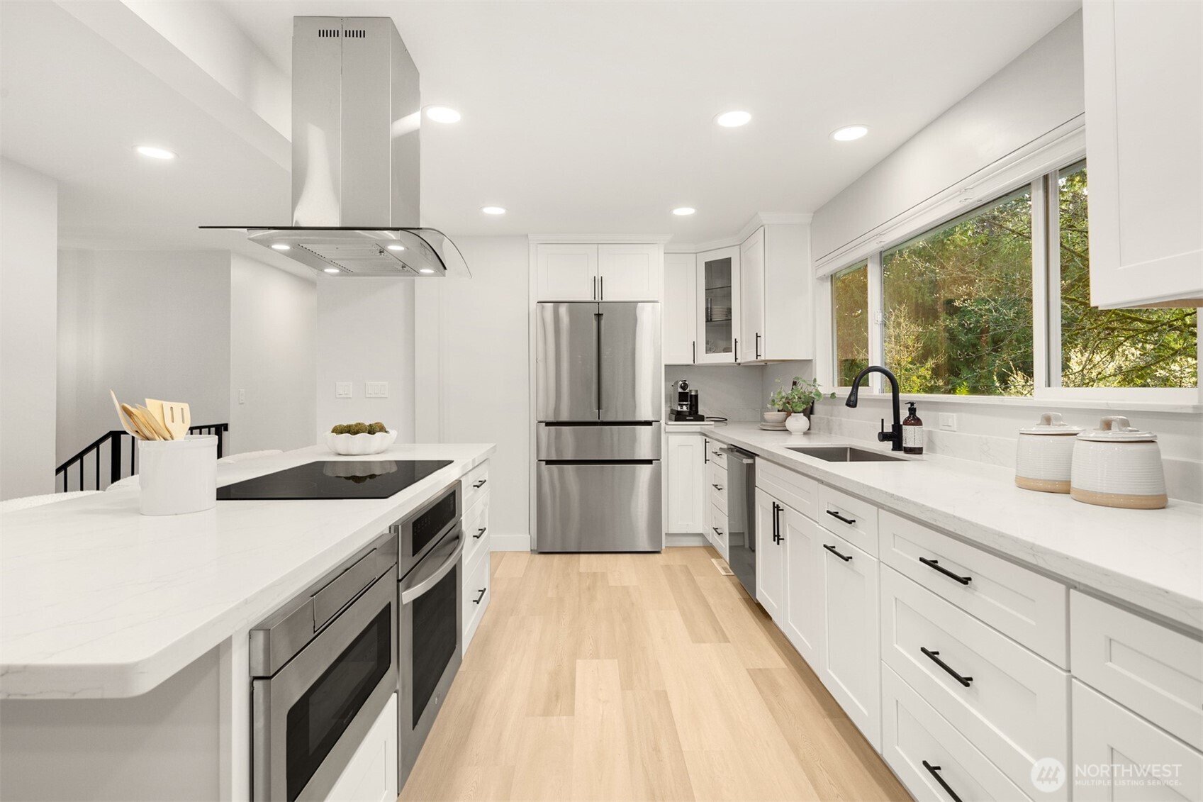 4615 88th Avenue SE Mercer Island WA 98040