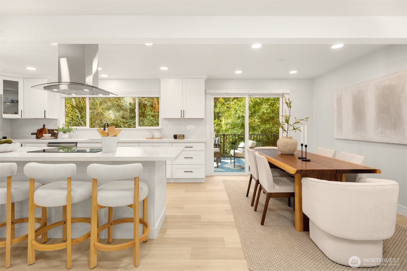 4615 88th Avenue SE Mercer Island WA 98040