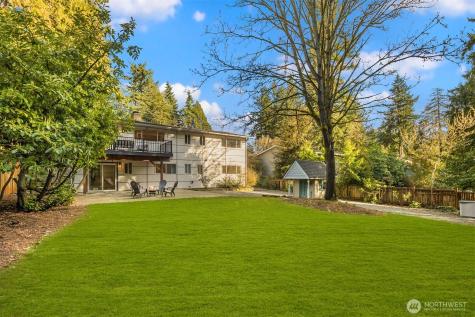 4615 88th Avenue SE Mercer Island WA 98040