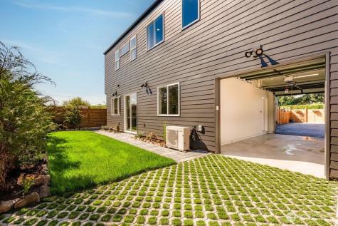 5114 15th Avenue S Seattle WA 98108