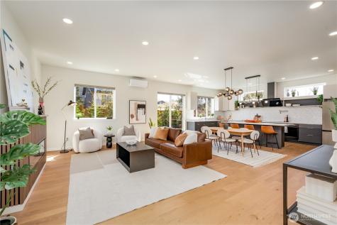 5114 15th Avenue S Seattle WA 98108