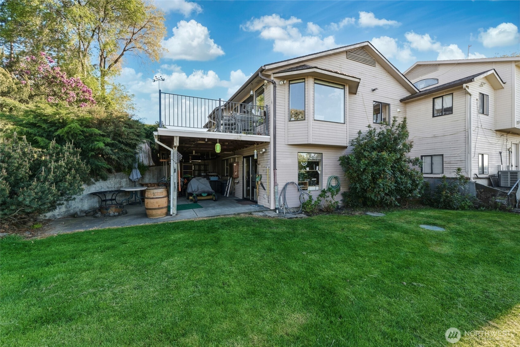 1520 Kaniksu Loop Walla Walla WA 99362