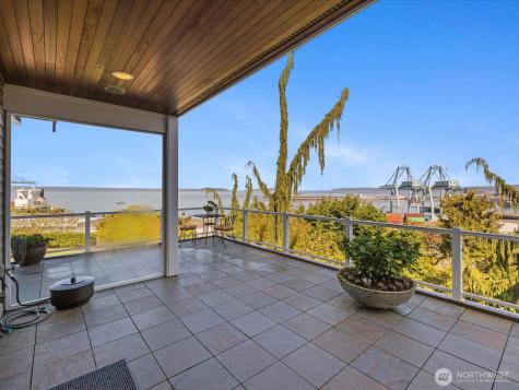 603 Warren Avenue Everett WA 98201