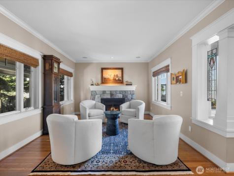 603 Warren Avenue Everett WA 98201