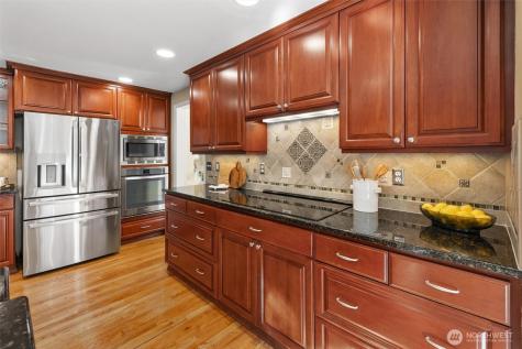 2602 57th Street SW Everett WA 98203