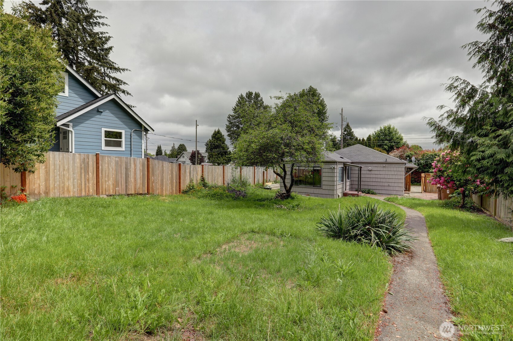 4609 S Thompson Avenue Tacoma WA 98408