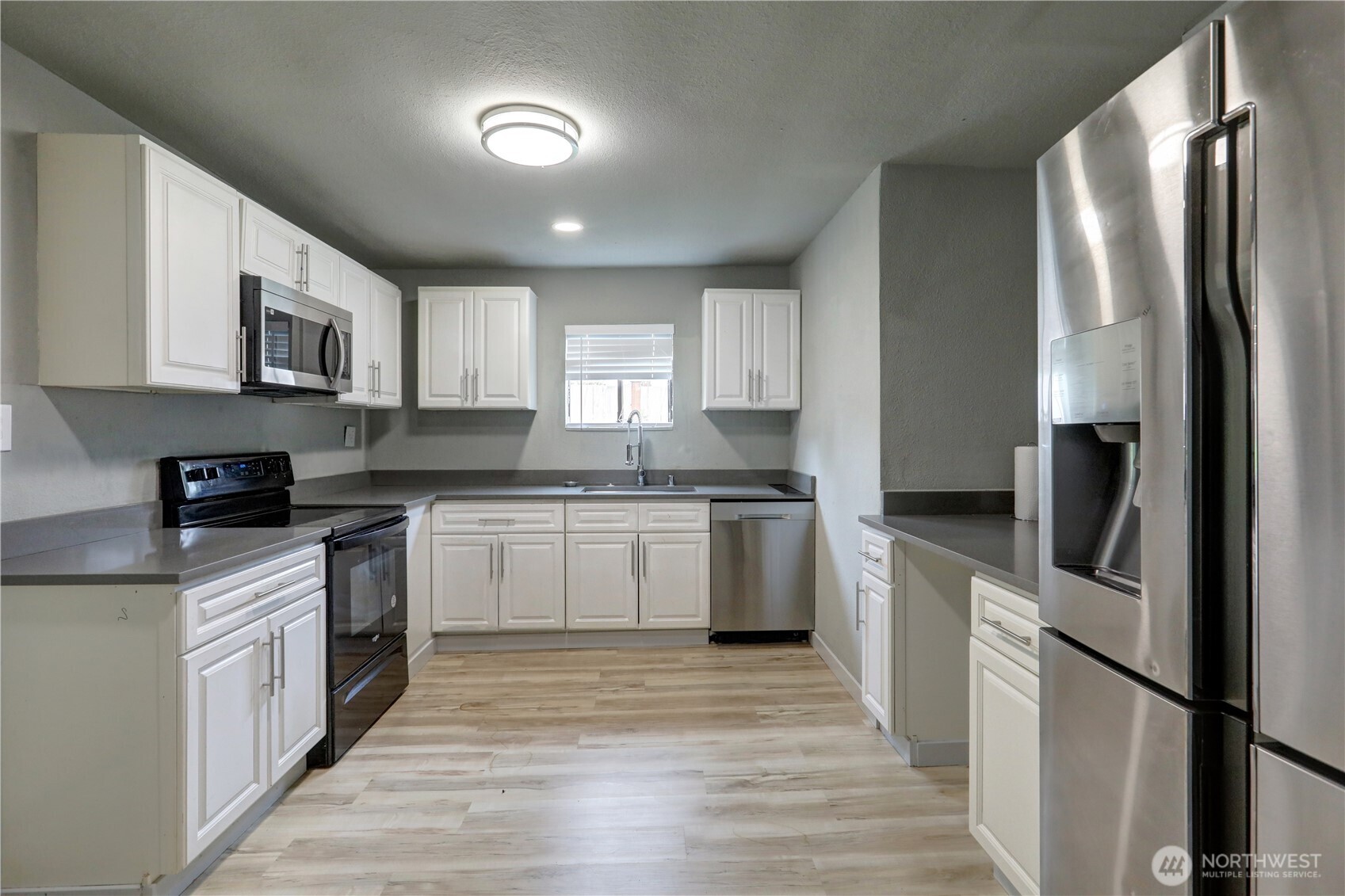 4609 S Thompson Avenue Tacoma WA 98408