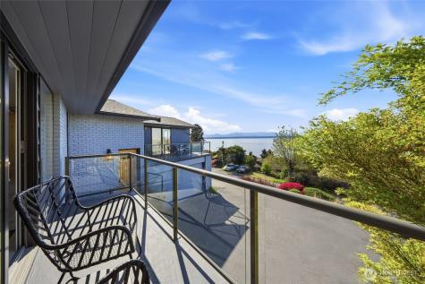 10248 Richwood Avenue NW Seattle WA 98177