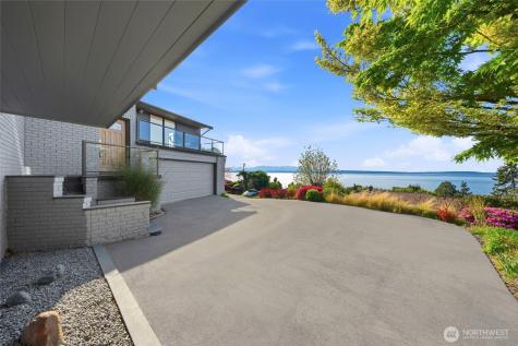 10248 Richwood Avenue NW Seattle WA 98177