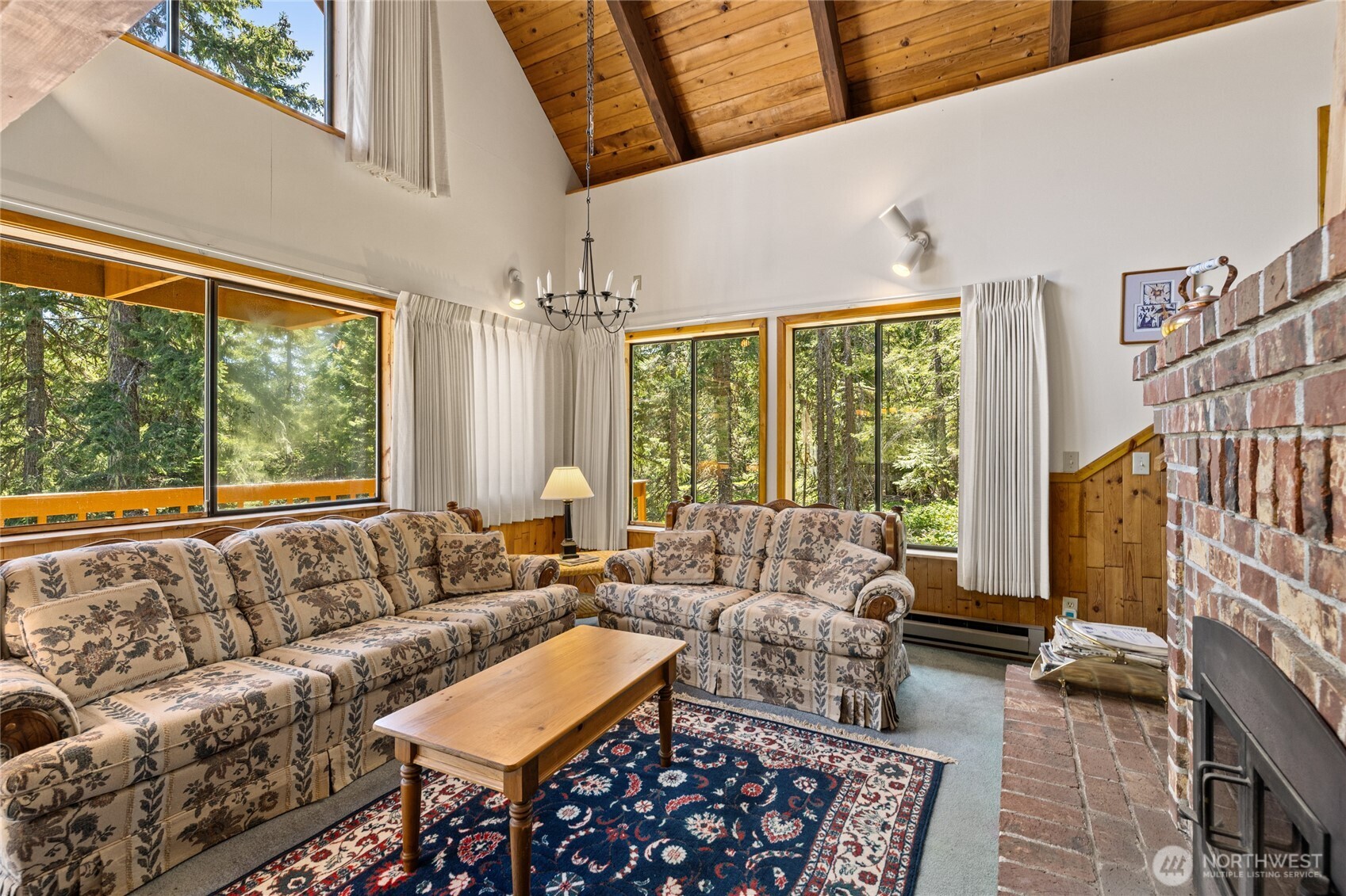 1161 Via Kachess Road Easton WA 98925