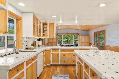 1711 95th Avenue Court E Edgewood WA 98371