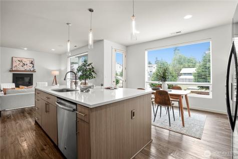 15421 12th Avenue W Lynnwood WA 98087