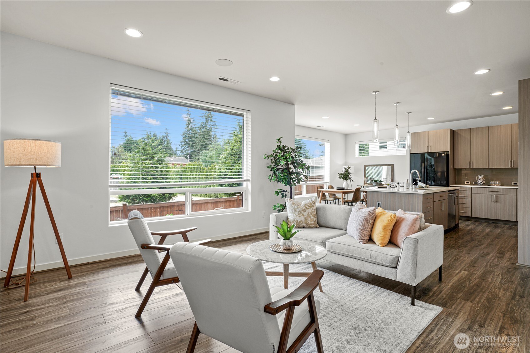 15421 12th Avenue W Lynnwood WA 98087
