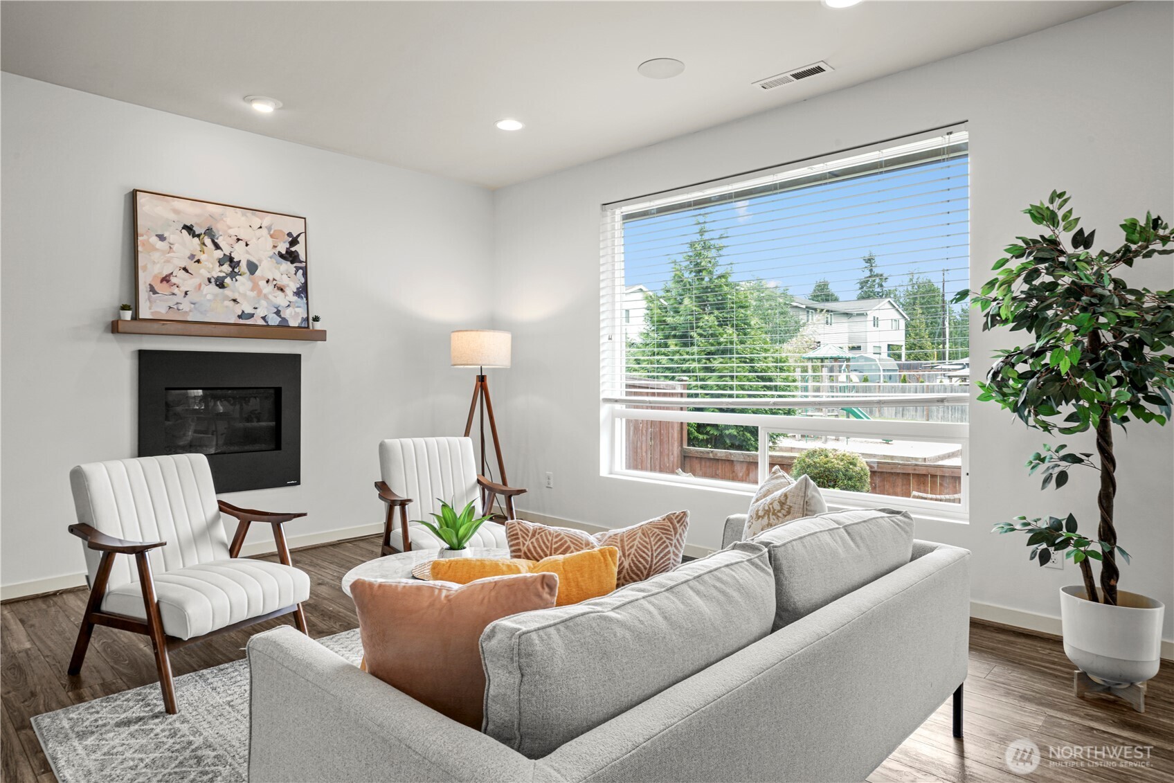 15421 12th Avenue W Lynnwood WA 98087