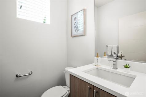 15421 12th Avenue W Lynnwood WA 98087