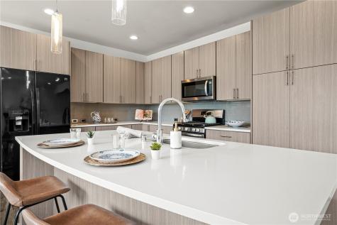 15421 12th Avenue W Lynnwood WA 98087