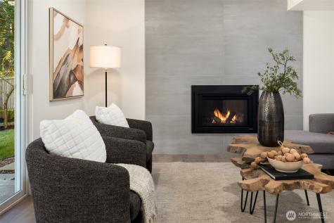 1023 109th Avenue SE Bellevue WA 98004