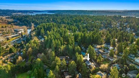 1023 109th Avenue SE Bellevue WA 98004