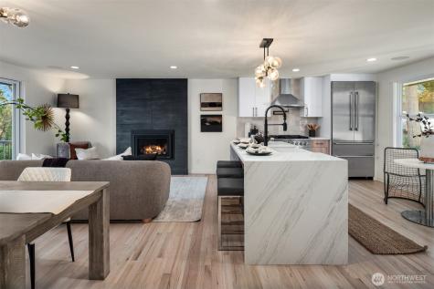 1023 109th Avenue SE Bellevue WA 98004