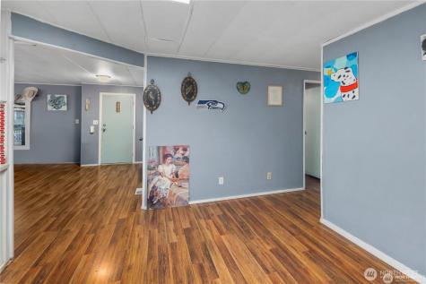 15713 81st Street E Puyallup WA 98372