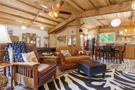 3320 Duckabush Road Brinnon WA 98320