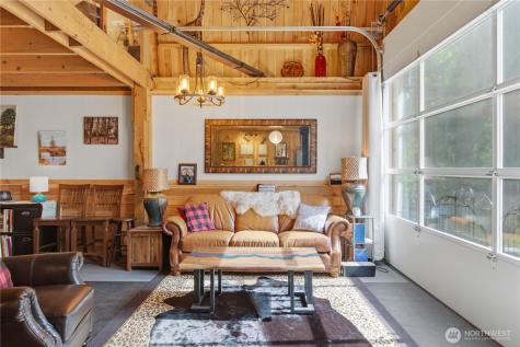3320 Duckabush Road Brinnon WA 98320