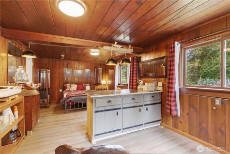 3320 Duckabush Road Brinnon WA 98320