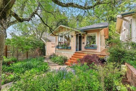 1514 NE 70th Street Seattle WA 98115