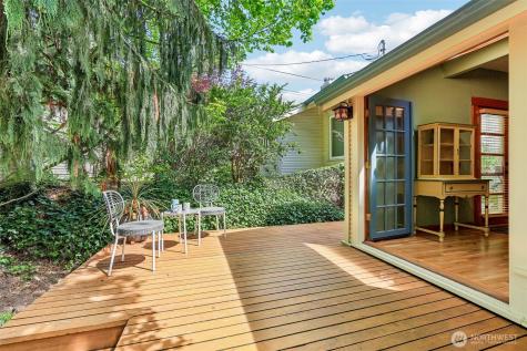 1514 NE 70th Street Seattle WA 98115
